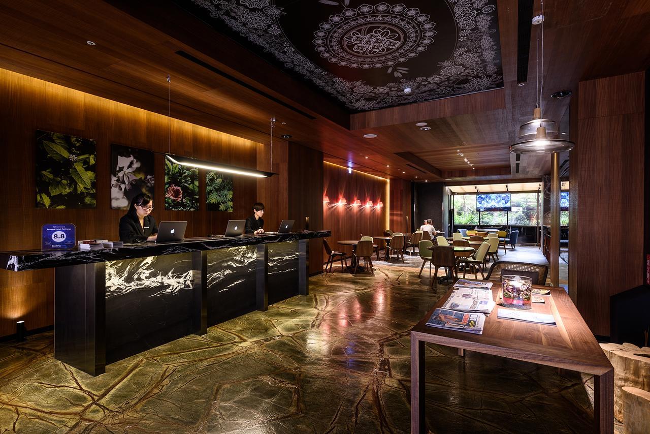 Inhouse Hotel Taichung Bagian luar foto